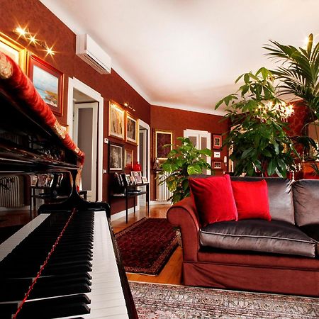 Luxury Room In Central Art Nouveau Building Next To Metro Station Mailand Exterior foto