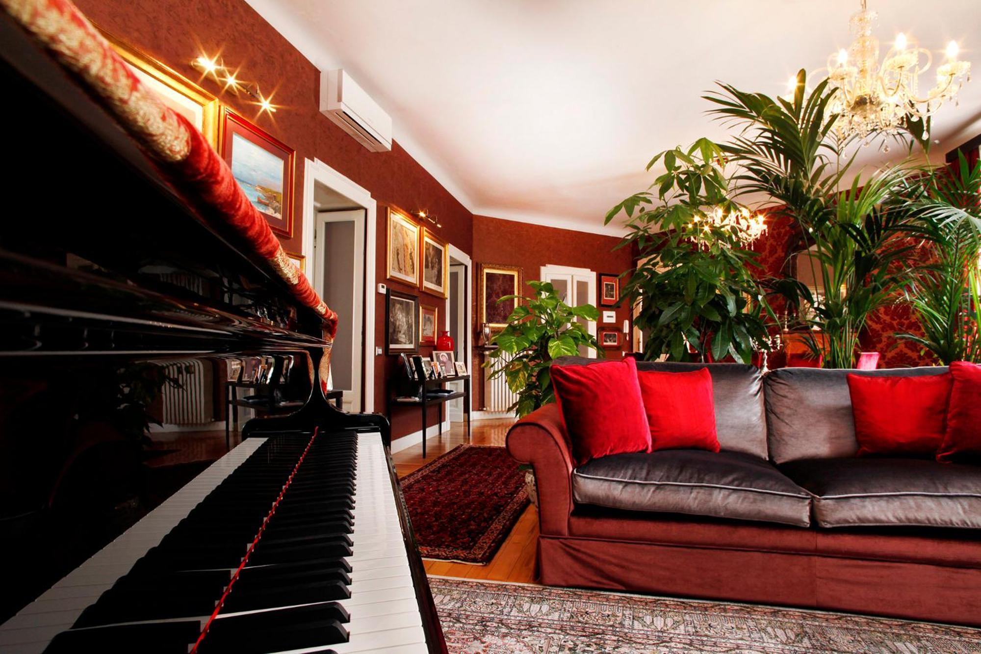 Luxury Room In Central Art Nouveau Building Next To Metro Station Mailand Exterior foto